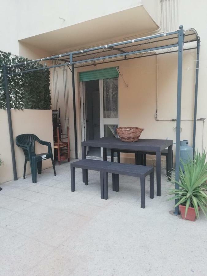 La Terrazza Apartment 칼리아리 외부 사진