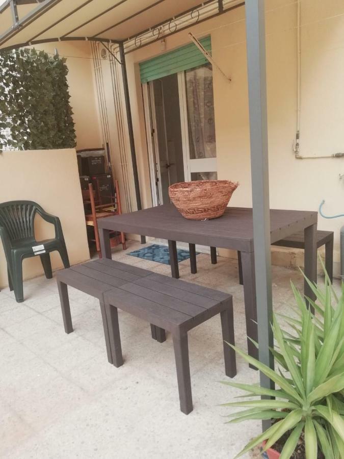La Terrazza Apartment 칼리아리 외부 사진